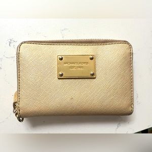 Michael Kors Small Pebbled Leather Wallet